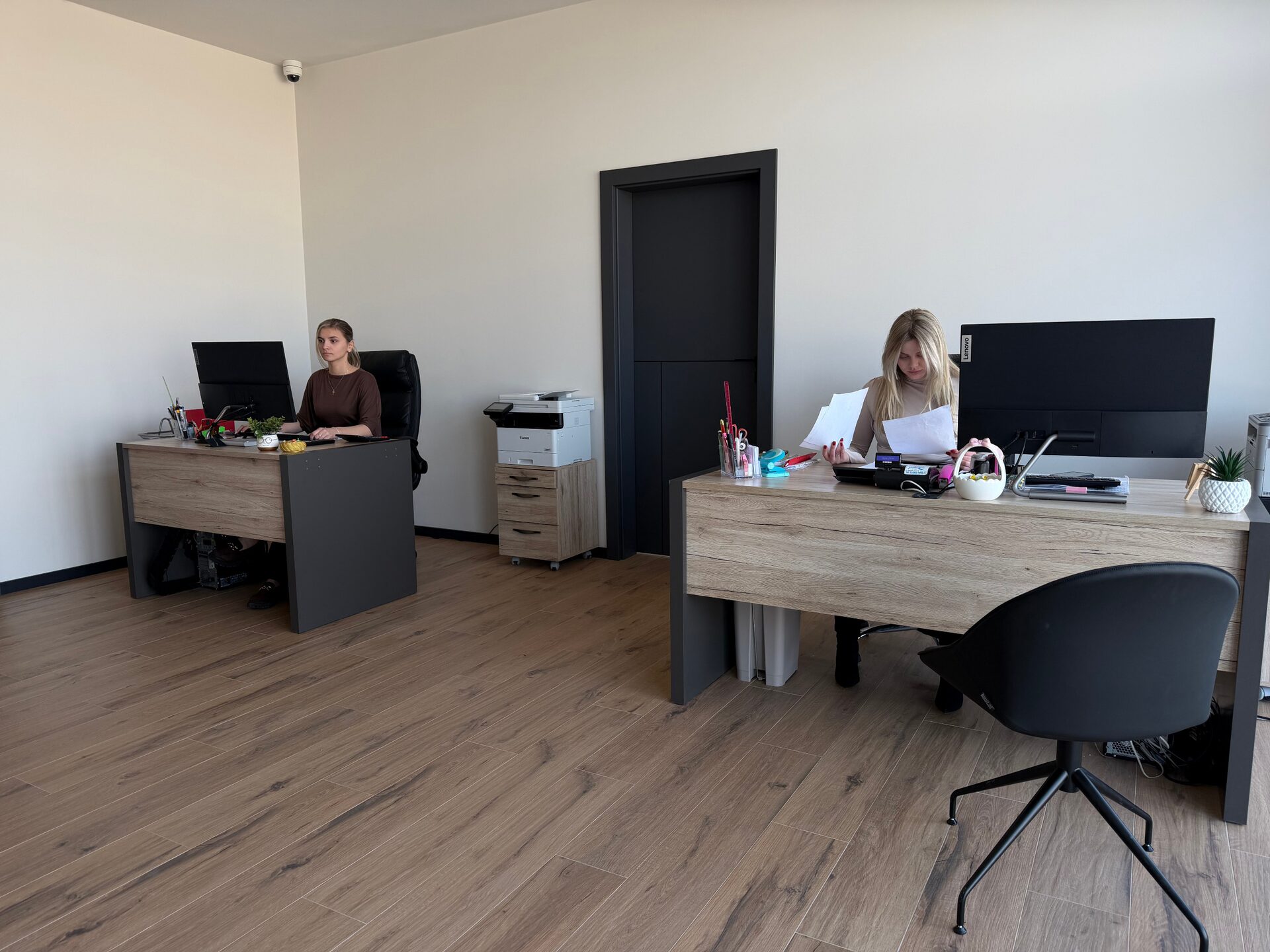 image-1774356916-ead489ca