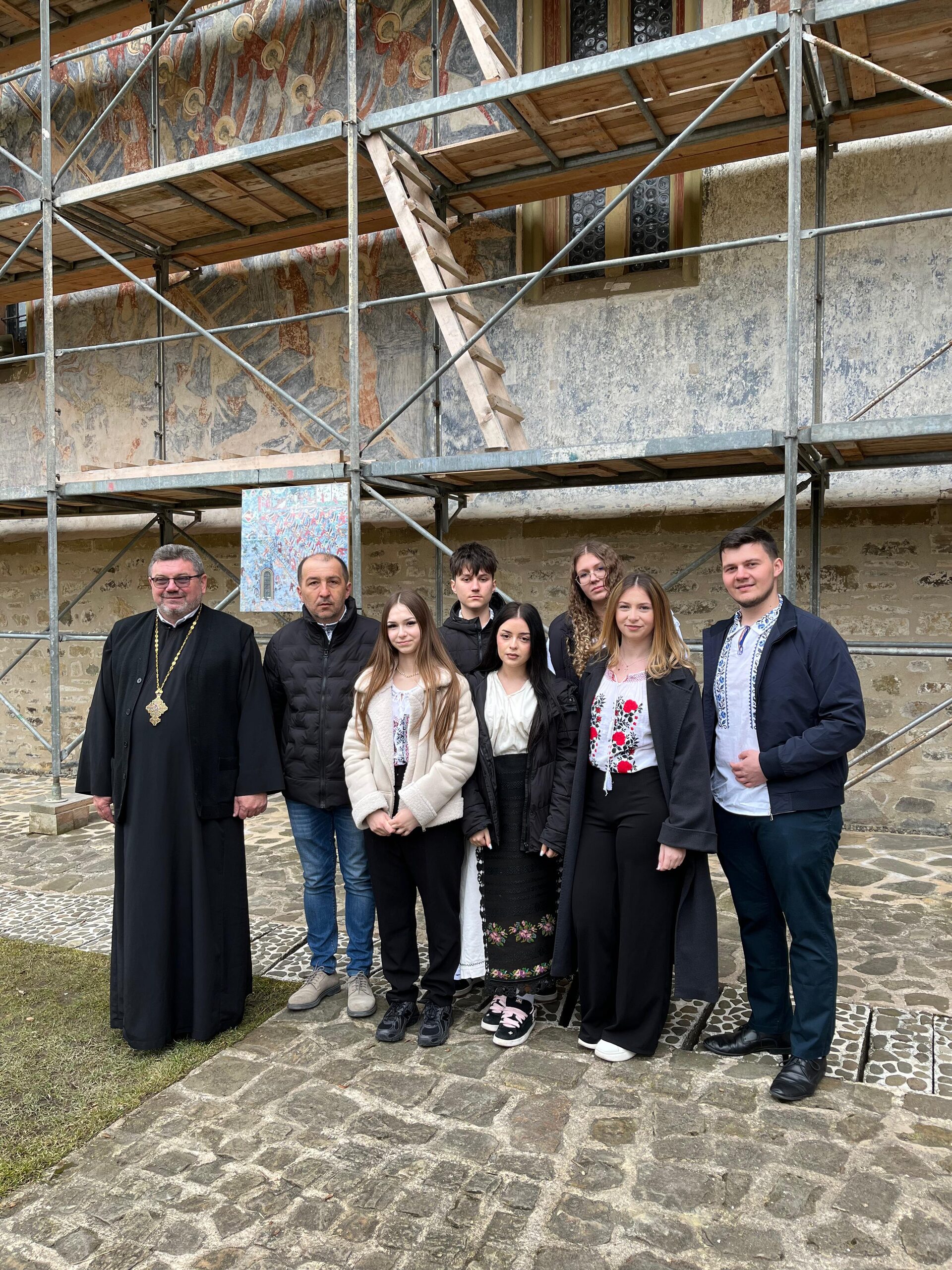 image-1774852779-eb505075