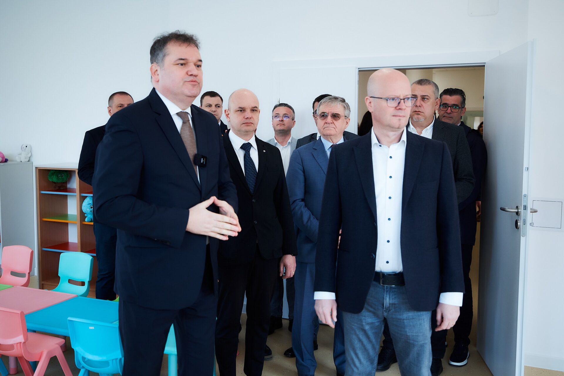 image-1775127079-3b4248db